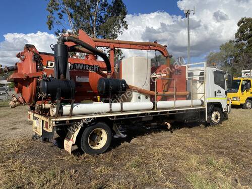 Vacuum truck with Ditch Witch FX50