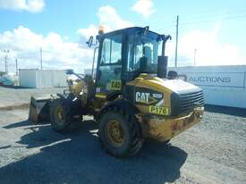 Caterpillar 908H Wheeled Loader - picture0' - Click to enlarge