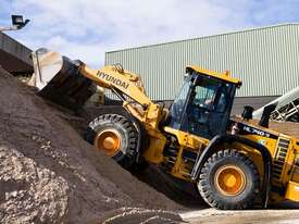 12T Wheel Loader HL740-9 for hire - picture1' - Click to enlarge