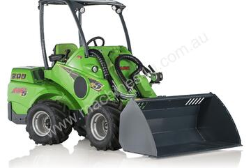Avant e6 Fully-Electric Battery-Powered Articulated Mini Loader