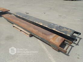 2X 3.6MM X 440MM FORKLIFT EXTENSION TYNES - picture0' - Click to enlarge