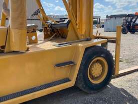 Caterpillar 10,000 Kg Cap Forklift - picture0' - Click to enlarge