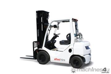 Nissan 2.5T 6M MAST GAS FORKLIFT