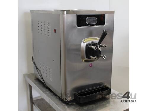 Brullen I18 Ice Cream Machine