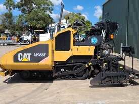 Caterpillar AP355F - picture2' - Click to enlarge