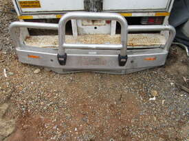 HINO DUTRO BULLBAR WIDE CAB - picture0' - Click to enlarge