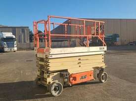 JLG 3246es - picture2' - Click to enlarge