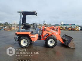 KUBOTA R420S WHEEL LOADER - picture0' - Click to enlarge