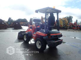 KUBOTA R420S WHEEL LOADER - picture2' - Click to enlarge