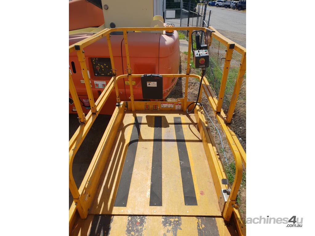 Hire 2012 haulotte COMPACT 14 Scissor Lift in ARCHERFIELD, QLD