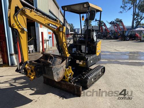 USED SANY SY16C | 250 hours - Full set of attachments 