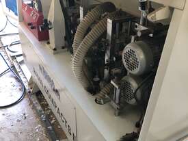 Rhino R4000 edgebander 2015 & twin extractor  - picture0' - Click to enlarge