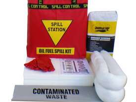 SPILL KITS    UNIVERSAL SPILL KITS - picture0' - Click to enlarge