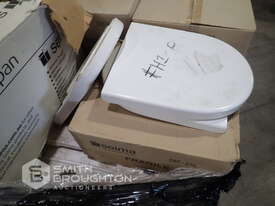 PALLET COMPRISING OF TOILETS, SINKS & TOILET SEATS - picture1' - Click to enlarge