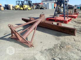 3 POINT LINKAGE GRADER BLADE - picture0' - Click to enlarge