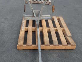 CABLE ROLL STAND - picture0' - Click to enlarge