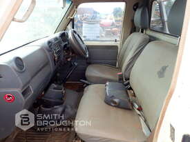 2009 TOYOTA LANDCRUISER VDJ79R 4X4 SINGLE CAB UTE - picture1' - Click to enlarge