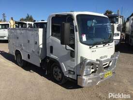 2017 Isuzu NLR 45-150 - picture0' - Click to enlarge