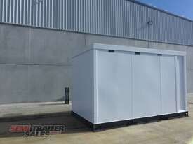 Ad Blue Storage Container - picture1' - Click to enlarge