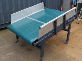 Motorised Incline Wide Belt Conveyor - 1.4m long 1m wide - picture0' - Click to enlarge