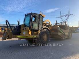 CATERPILLAR 627H Wheel Tractor Scrapers - picture0' - Click to enlarge