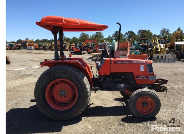 Used Kubota 1999 Kubota M5400 Tractors in , Listed on Machines4u