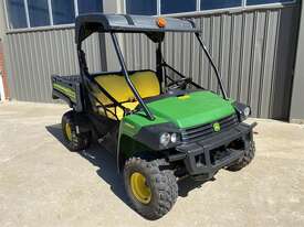 John Deere HPX 815E - picture0' - Click to enlarge