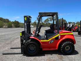 Heli 3500kg Rough Terrain Forklift - 4x4 (SS) - picture0' - Click to enlarge