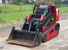 Toro TX1000 Skid Steer Loader - picture0' - Click to enlarge