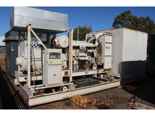 LARGE SKID MOUNTED DIESEL GENERATOR