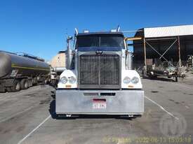 Western Star 4864FX - picture1' - Click to enlarge