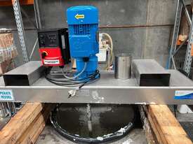 FluidPro Electric IBC Mixer with VSD - picture0' - Click to enlarge