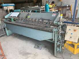 Hydraulic bender, panbrake, Sheet metal folder, Press brake  - picture0' - Click to enlarge