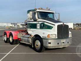 Kenworth T401 - picture0' - Click to enlarge