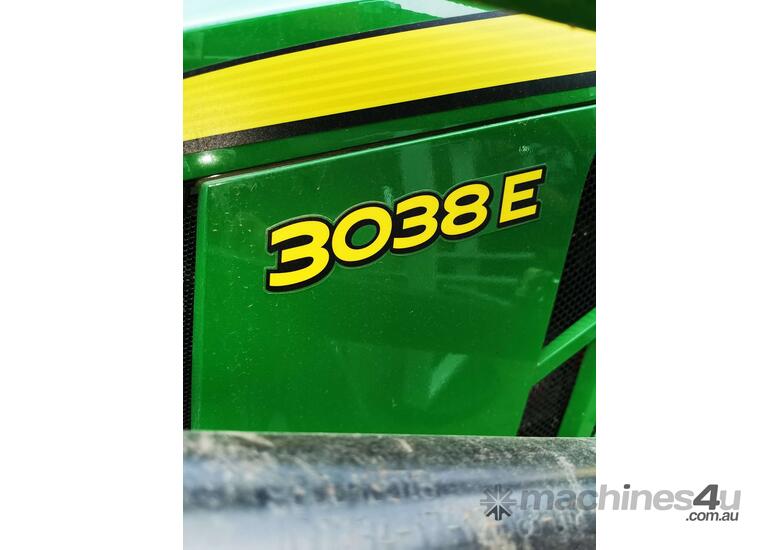 Used 2020 John Deere 3038E LOADER 4IN1 BUCKET Tractors in , Listed on