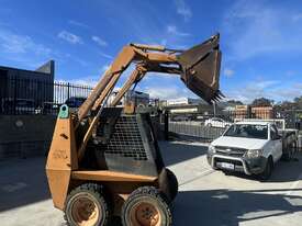 Case Bobcat 1840 Uni-Loader Skid Steer - picture0' - Click to enlarge