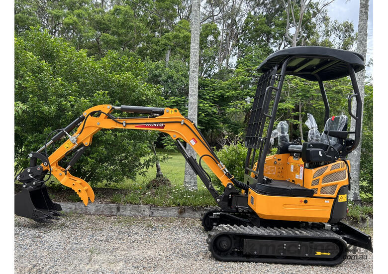 caption NEW RHINOCEROS XN17S (LATEST UPGRADE) EXCAVATOR WITH YANMAR DIESEL ENGINE