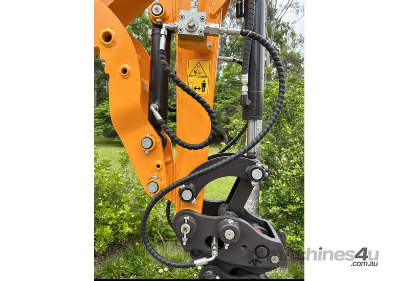 caption NEW RHINOCEROS XN17S (LATEST UPGRADE) EXCAVATOR WITH YANMAR DIESEL ENGINE