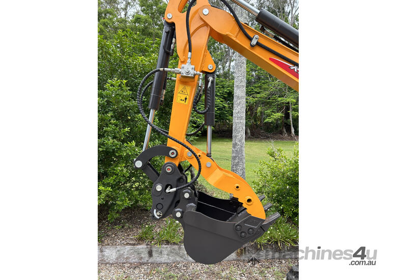 caption NEW RHINOCEROS XN17S (LATEST UPGRADE) EXCAVATOR WITH YANMAR DIESEL ENGINE