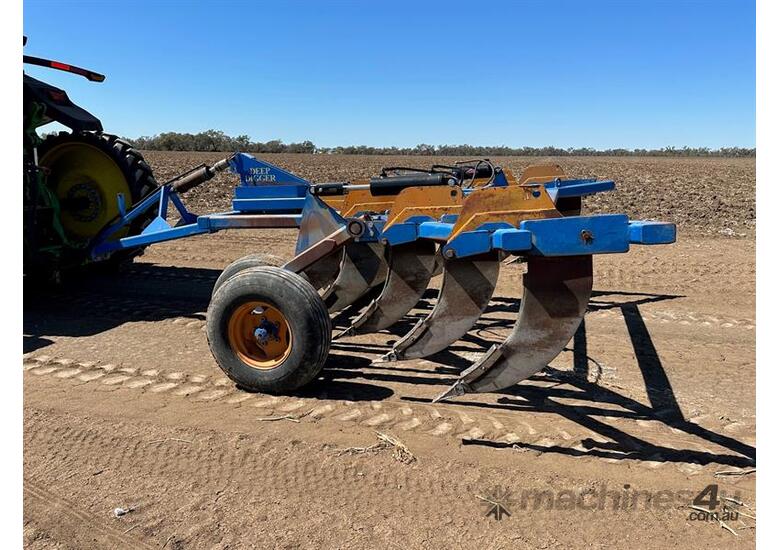 Used grizzly GRIZZLY DEEP RIPPER Tillage and Seeding Equipment in ...