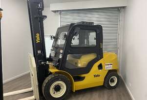 Yale GDP40UX 4.0T Diesel 2 Stage with Closed Aircon Cab Forklift
