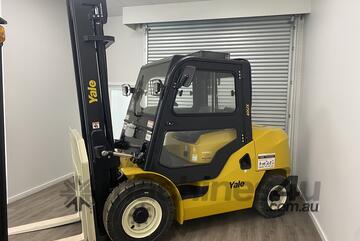 Yale GDP40UX 4.0T Diesel 2 Stage with Closed Aircon Cab Forklift