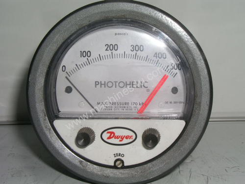 Dywer S273 Pressure Switch.