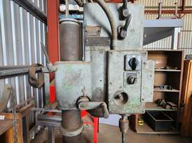 Pedestal Drill - picture0' - Click to enlarge