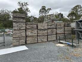 Large Quantity Of Used Formply Of Various Sizes - picture1' - Click to enlarge