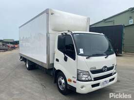 2016 Hino 300 917 Pantech - picture0' - Click to enlarge