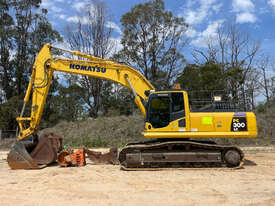 Komatsu PC300LC-8MO Tracked-Excav Excavator - picture0' - Click to enlarge