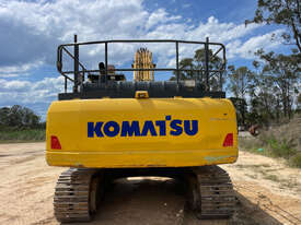 Komatsu PC300LC-8MO Tracked-Excav Excavator - picture0' - Click to enlarge