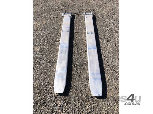 Skid Steer Fork Extensions 