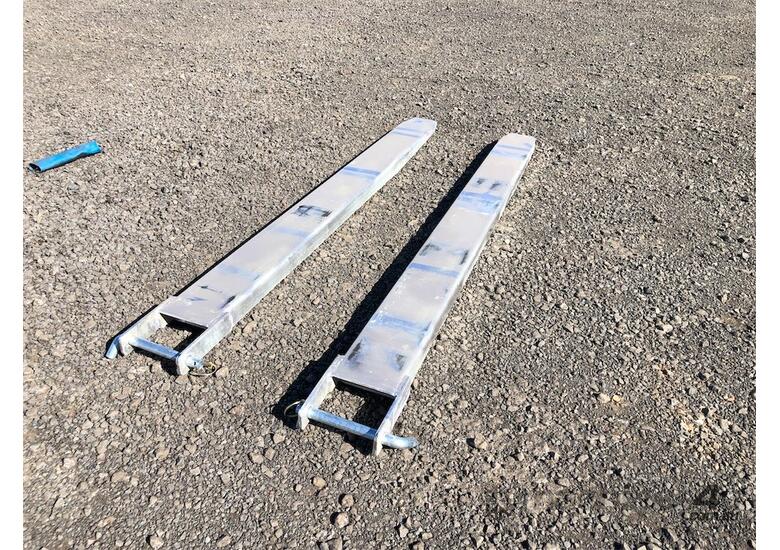 New 2023 Skid Steer Skid Steer Fork Extensions Skid Steer Forks in